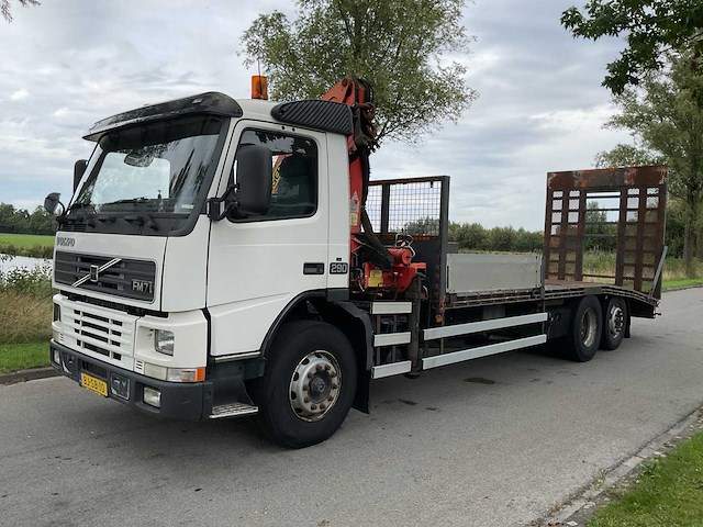1999 - volvo - fm - kraanvrachtwagen - machine transporter - afbeelding 1 van  20