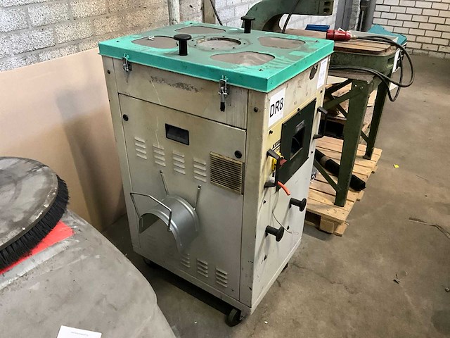 1999 arburg thermolift 100 2 granulaat droogunit - afbeelding 2 van  3