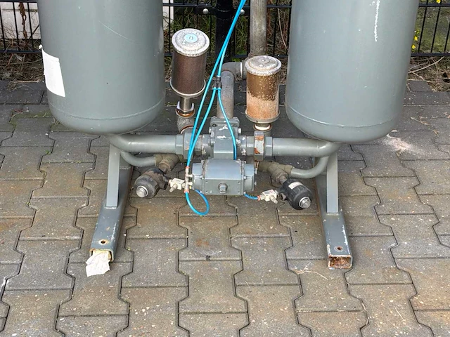 1999 atlas copco cd 100 persluchtdroger/dubbele droogtoren - afbeelding 3 van  8