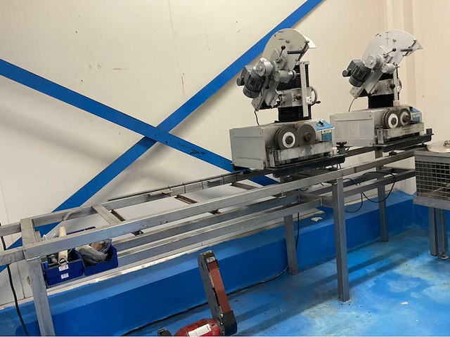 1999 baader 62 messenslijpmachine - afbeelding 1 van  9