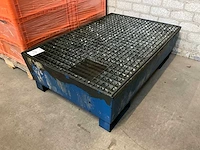 1999 basis e-pallet lekbak