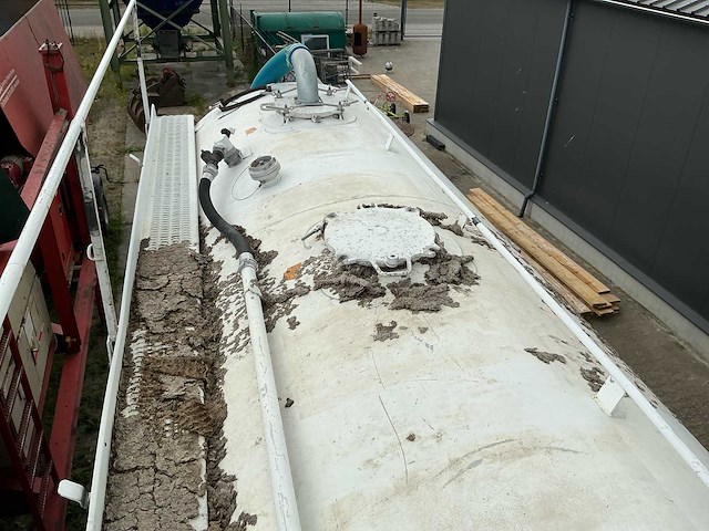1999 benalu 2000 nep 62l mestcontainer opslag vat - afbeelding 23 van  27