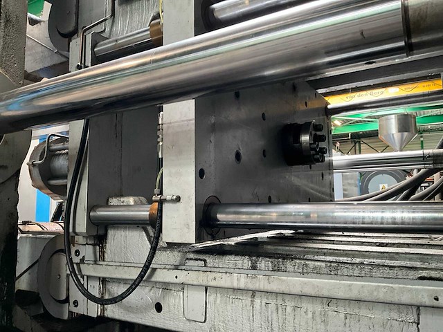 1999 bmb kw1000/6500 spuitgietmachine - afbeelding 8 van  25