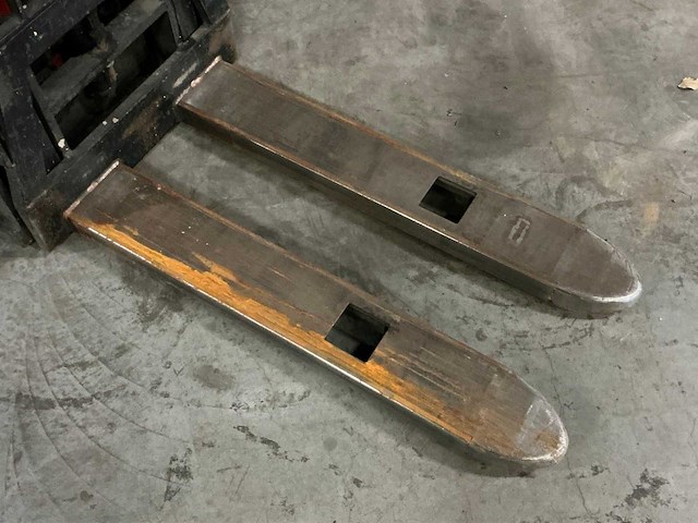 1999 bt sps 1.35 / 3 elektrische meerij-stapelaar - afbeelding 2 van  24