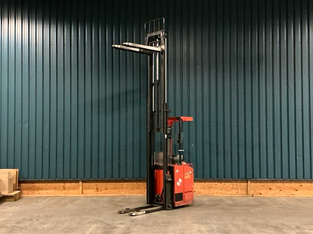 1999 bt sps 1.35 / 3 elektrische meerij-stapelaar - afbeelding 18 van  24