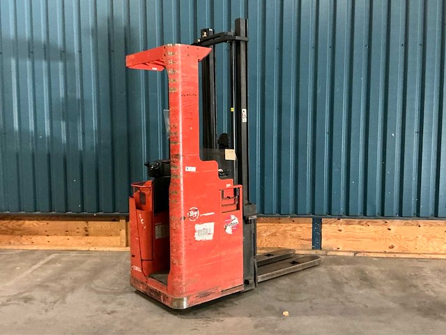 1999 bt sps 1.35 / 3 elektrische meerij-stapelaar - afbeelding 21 van  22