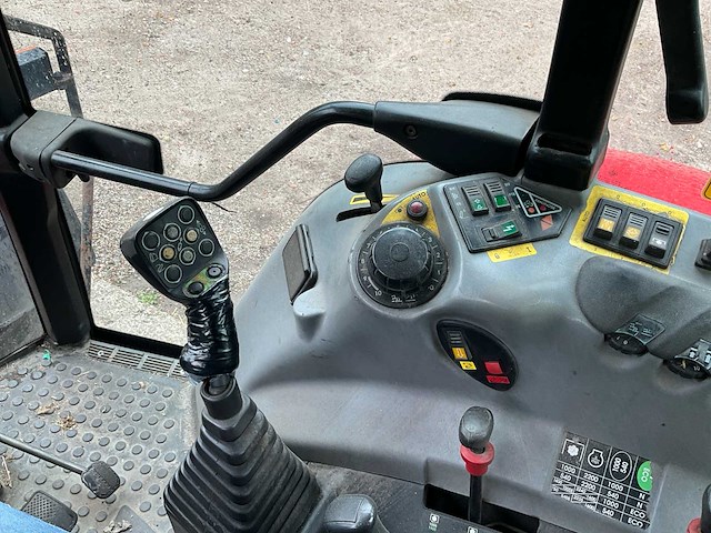 1999 case ih cs130 vierwielaangedreven landbouwtractor - afbeelding 3 van  9