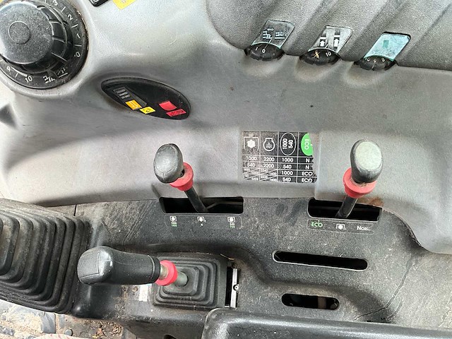 1999 case ih cs130 vierwielaangedreven landbouwtractor - afbeelding 5 van  9