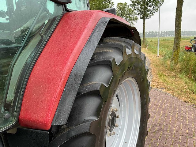 1999 case ih mx 110 vierwielaangedreven landbouwtractor - afbeelding 8 van  39