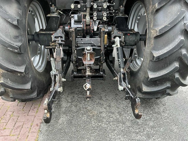 1999 case ih mx 110 vierwielaangedreven landbouwtractor - afbeelding 17 van  39