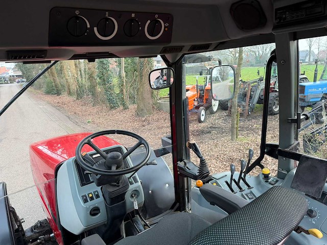 1999 case ih mx 135 vierwielaangedreven landbouwtractor - afbeelding 6 van  9