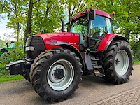 1999 case ih mx 135 vierwielaangedreven landbouwtractor - afbeelding 1 van  11