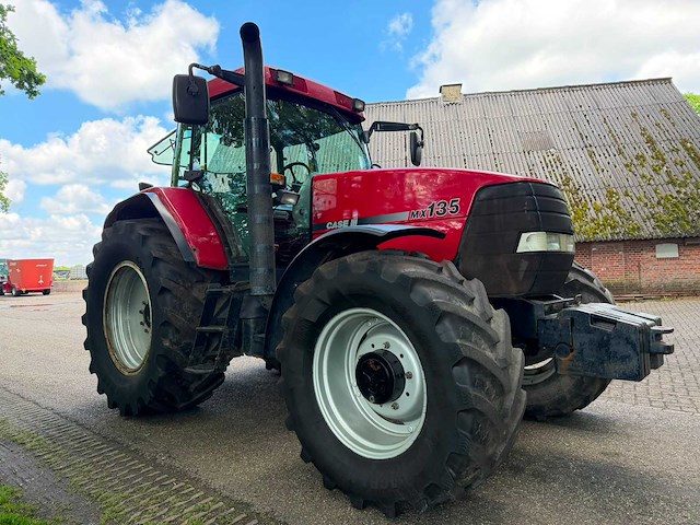 1999 case ih mx 135 vierwielaangedreven landbouwtractor - afbeelding 5 van  11