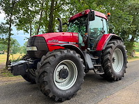 1999 case ih mx 135 vierwielaangedreven landbouwtractor - afbeelding 1 van  12