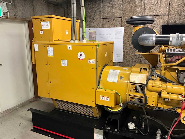 1999 caterpillar 250f noodstroomgenerator(250kva) - afbeelding 15 van  20