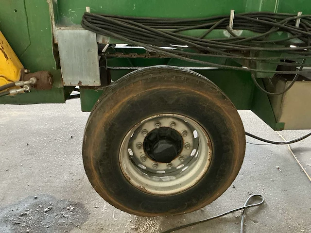 1999 christiaens h.650.210.150.h compost-/substraathopper – 7.000 kg - afbeelding 23 van  31