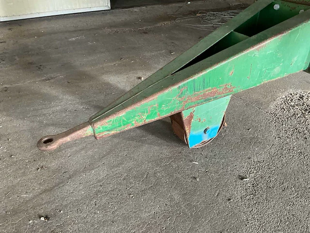 1999 christiaens h.650.210.150.h compost-/substraathopper – 7.000 kg - afbeelding 7 van  31