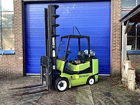 1999 clark cgc30 vorkheftruck 7300 mm - afbeelding 1 van  16