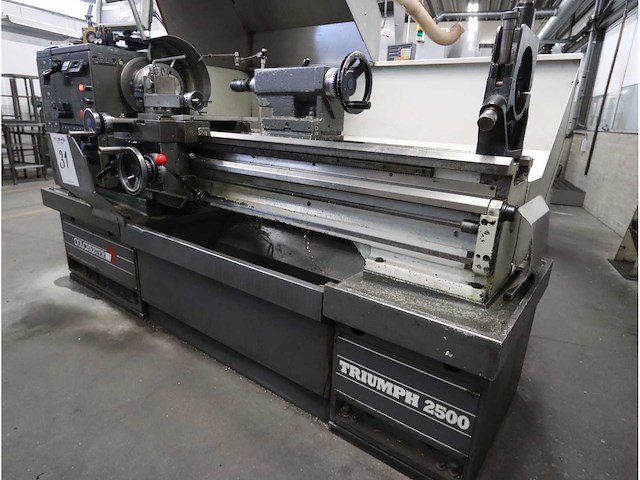 1999 colchester triumph v/s2500 universele draaibank - afbeelding 2 van  13