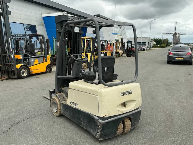 1999 crown 8c3018opt3 vorkheftruck elektrisch - afbeelding 7 van  12