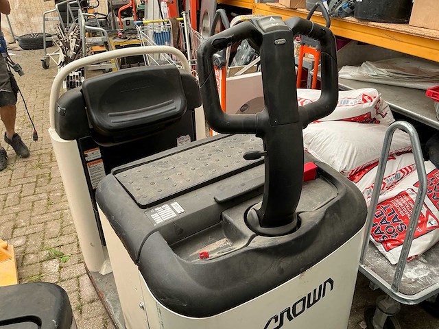 1999 crown gpc-tow elektrische trekkar / orderpicker, 3.000 kg - afbeelding 1 van  7