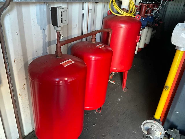 1999 cv-installatie in zeecontainer - afbeelding 10 van  13