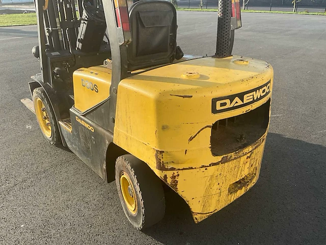 1999 daewoo d30s vorkheftruck - afbeelding 8 van  19