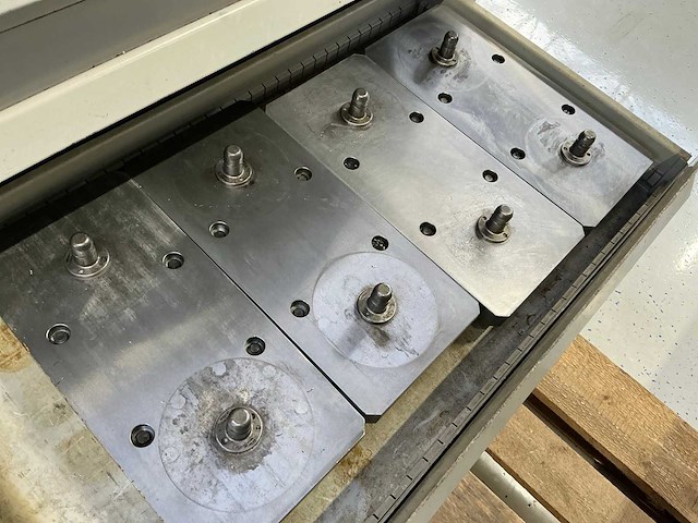 1999 decker maho dmc 60h cnc horizontale machinecentra - afbeelding 7 van  29