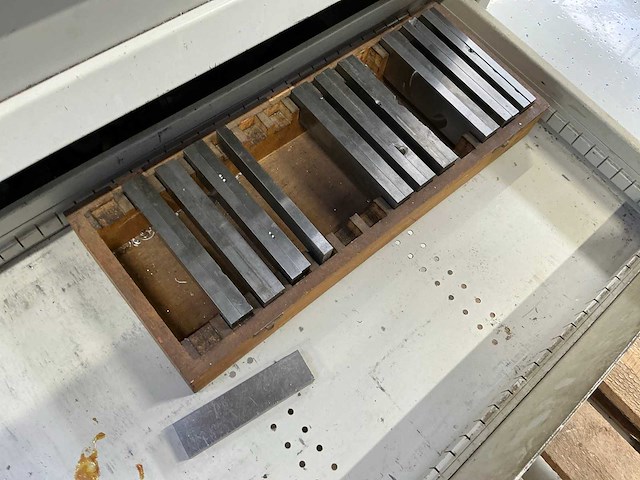 1999 decker maho dmc 60h cnc horizontale machinecentra - afbeelding 8 van  29