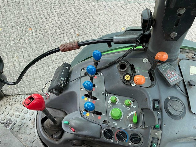 1999 deutz-fahr agrotron 120 mk 2 vierwielaangedreven landbouwtractor - afbeelding 30 van  35