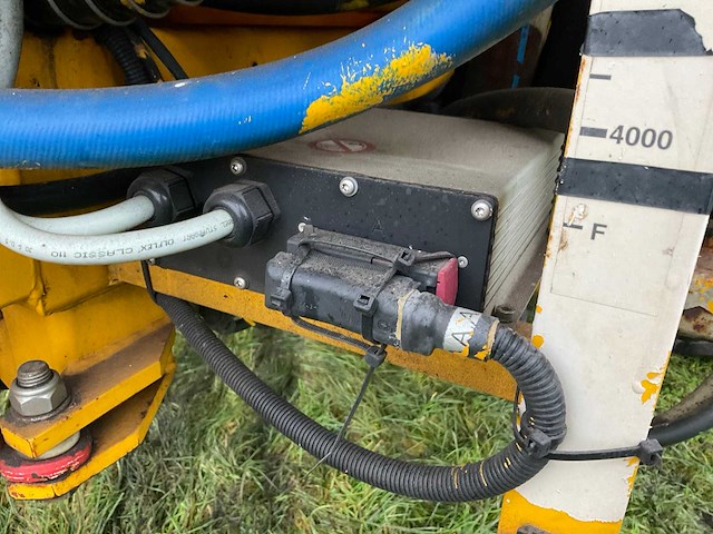 1999 dubex 9804 veldspuit, getrokken - afbeelding 6 van  18