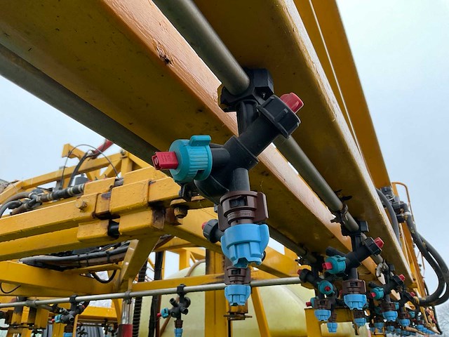 1999 dubex 9804 veldspuit, getrokken - afbeelding 14 van  18