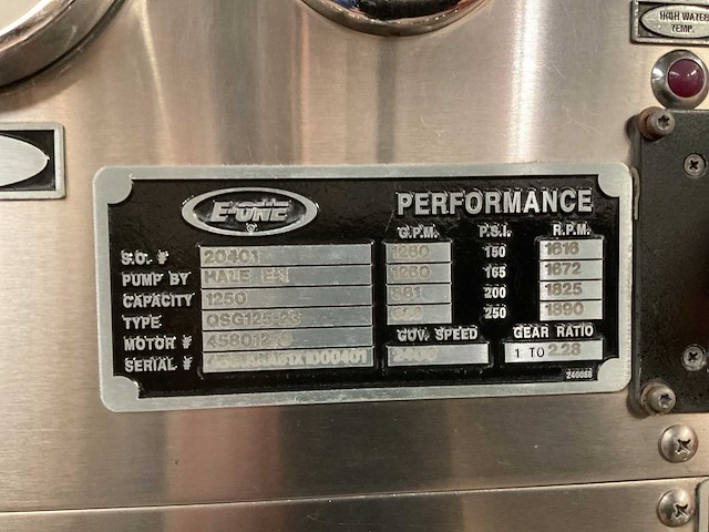 1999 e-one brandweerwagen - afbeelding 17 van  29