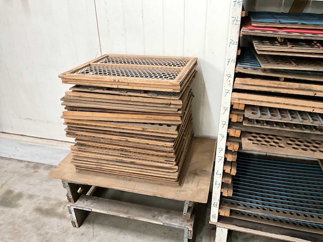 1999 europa perfect 307-80 8+1 bollen sorteerder (c) - afbeelding 15 van  15