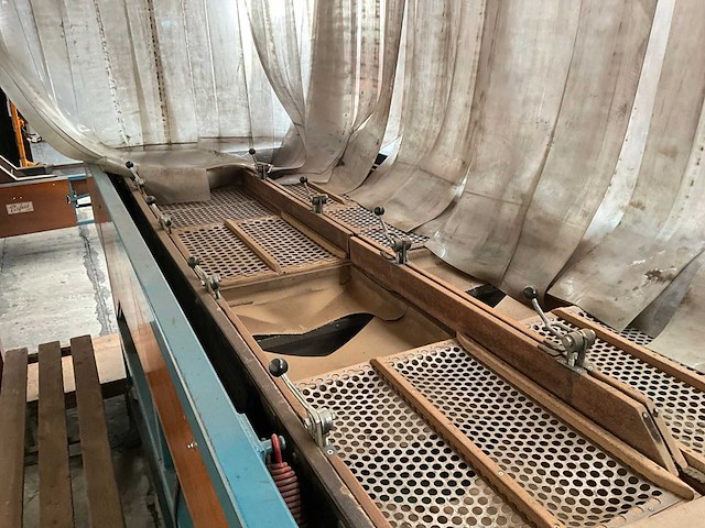 1999 europa perfect 307-80 8+1 bollen sorteerder (c) - afbeelding 7 van  15