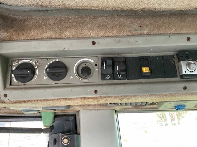 1999 fendt 510 c turboshift vierwielaangedreven landbouwtractor - afbeelding 11 van  39