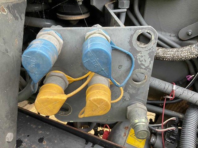 1999 fendt 510 c turboshift vierwielaangedreven landbouwtractor - afbeelding 30 van  39