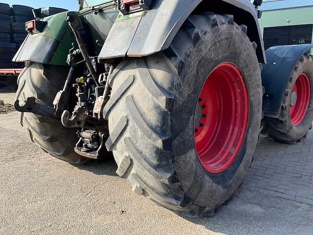 1999 fendt 824 turboshift vierwielaangedreven landbouwtractor - afbeelding 15 van  25