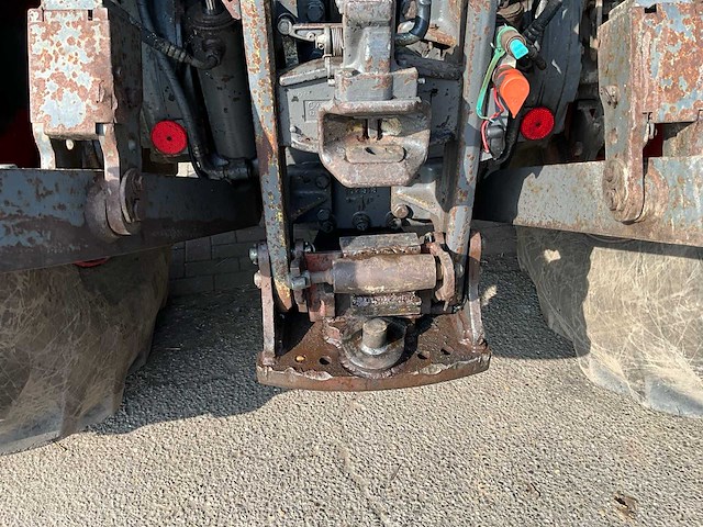 1999 fendt 824 turboshift vierwielaangedreven landbouwtractor - afbeelding 20 van  25