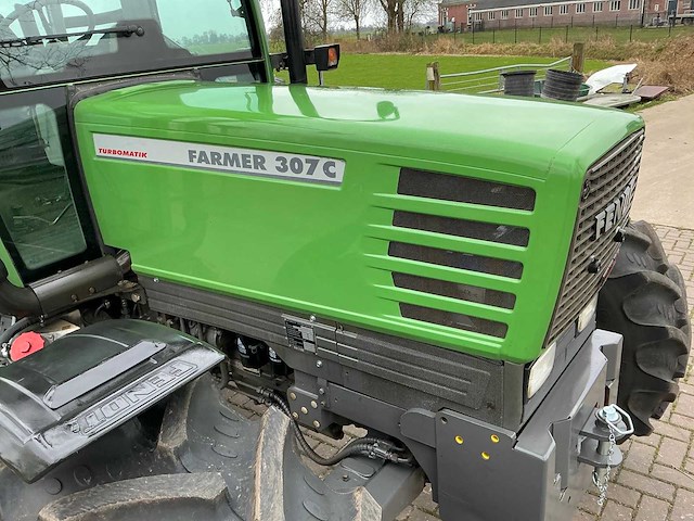 1999 fendt farmer 307c vierwielaangedreven landbouwtractor - afbeelding 21 van  52