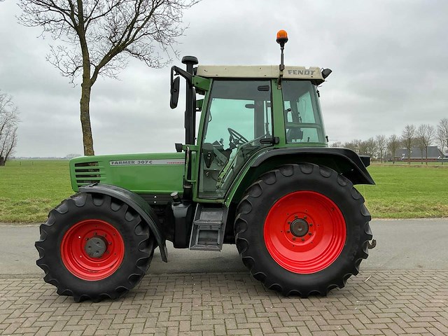 1999 fendt farmer 307c vierwielaangedreven landbouwtractor - afbeelding 11 van  52