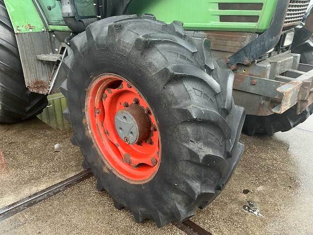 1999 fendt farmer turbomatik vierwielaangedreven landbouwtractor - afbeelding 3 van  32