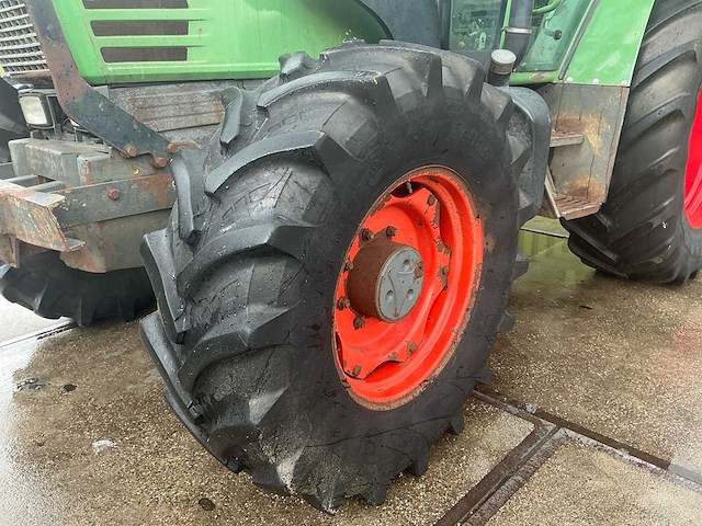 1999 fendt farmer turbomatik vierwielaangedreven landbouwtractor - afbeelding 4 van  32