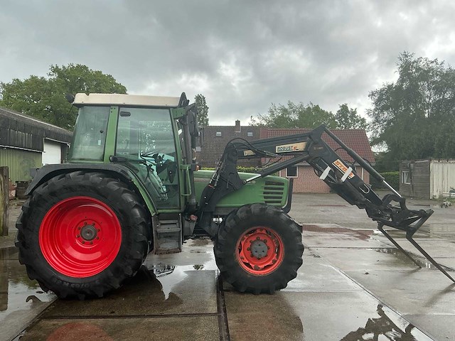 1999 fendt farmer turbomatik vierwielaangedreven landbouwtractor - afbeelding 27 van  32