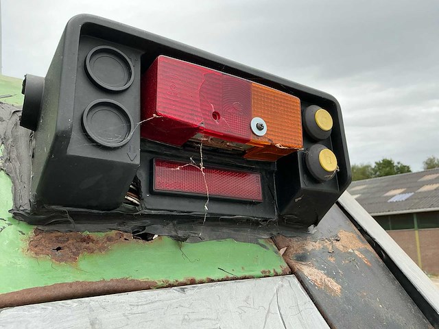 1999 fendt favorit 824 vierwielaangedreven landbouwtractor - afbeelding 28 van  37