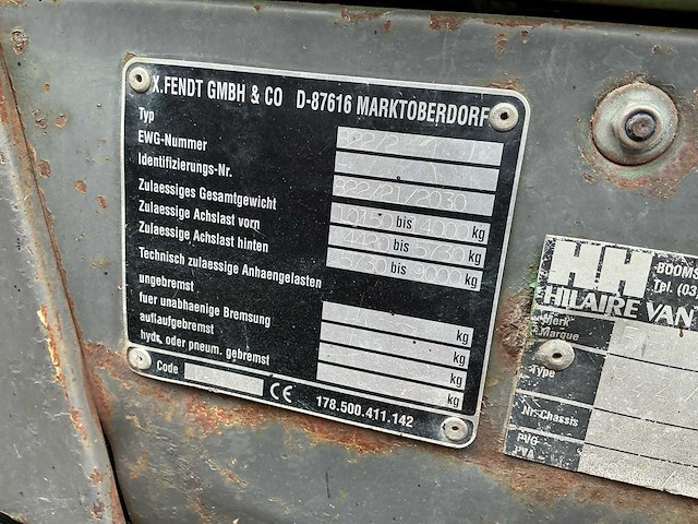 1999 fendt favorit 824 vierwielaangedreven landbouwtractor - afbeelding 37 van  37