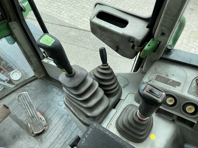 1999 fendt xylon 524 werktuigdrager / systeemtractor - afbeelding 8 van  39
