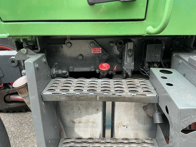 1999 fendt xylon 524 werktuigdrager / systeemtractor - afbeelding 12 van  39