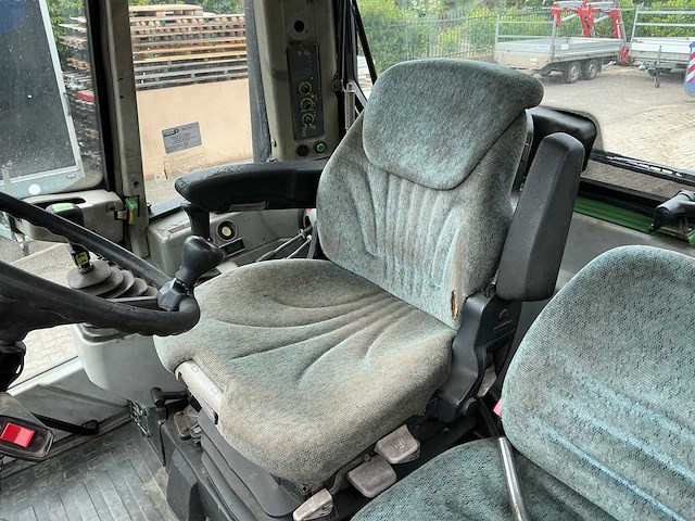 1999 fendt xylon 524 werktuigdrager / systeemtractor - afbeelding 22 van  39