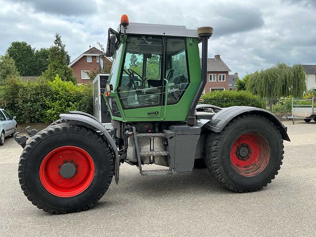 1999 fendt xylon 524 werktuigdrager / systeemtractor - afbeelding 2 van  39